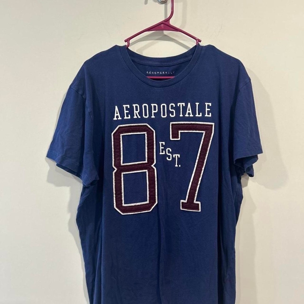 Aeropostale navy blue graphic tee size XL